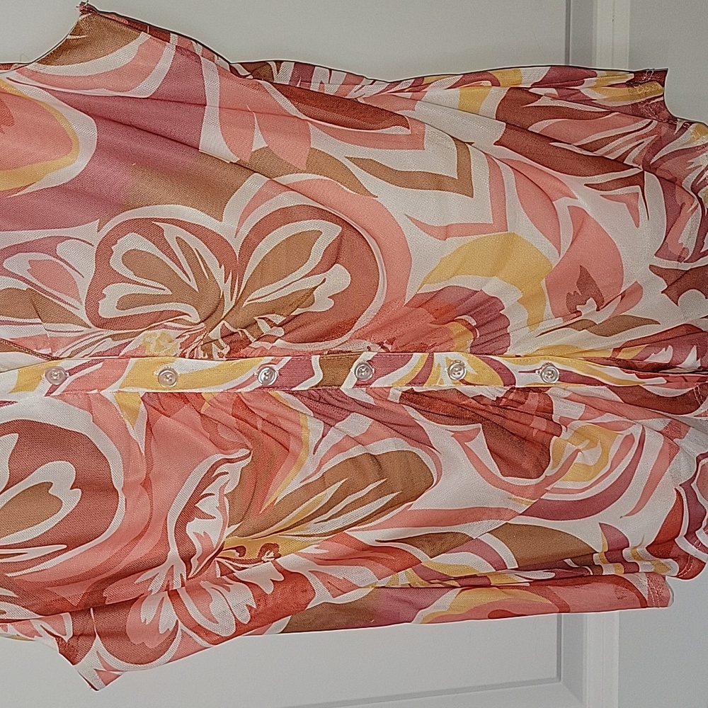Women's Spring/Summer Top - Picture 3 of 6